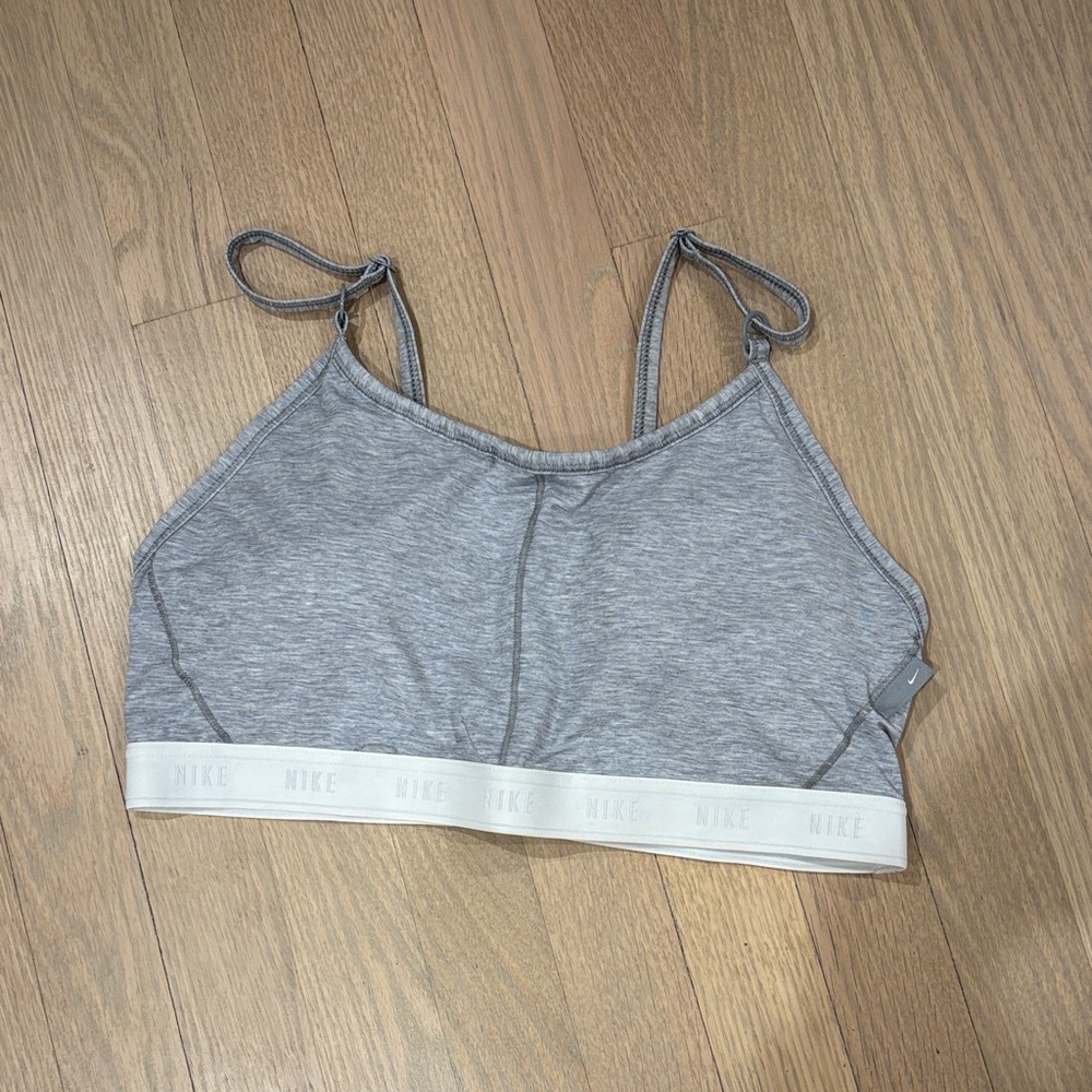 Nike Women's Light Gray Padded Sports Bra XL